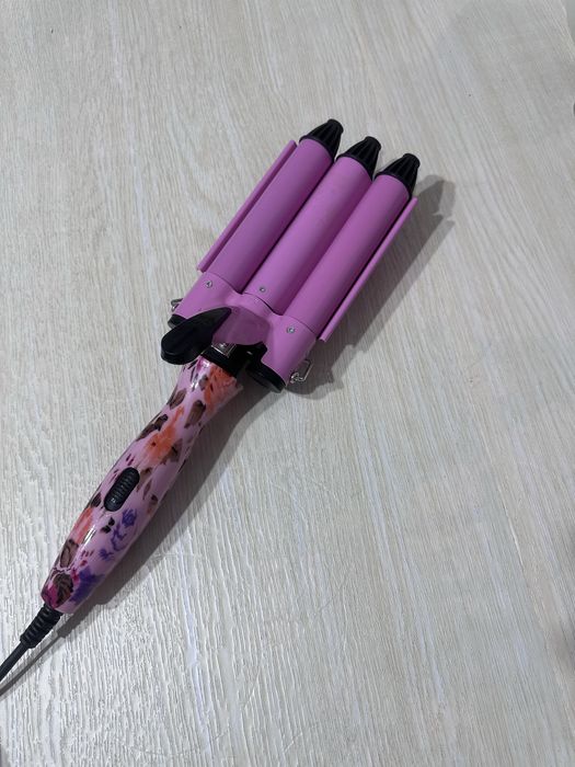 Плойка тройная крупные волны