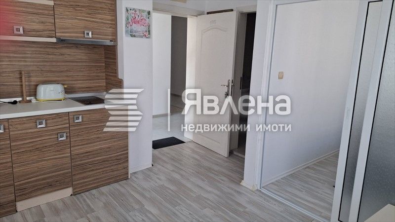 Продава се Двустаен апартамент в к.к. Слънчев бряг - 42 кв.м за 1334 €/кв.м - Снимка #4