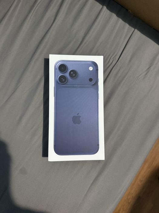 Iphone 17 pro max 256 Нов !!!