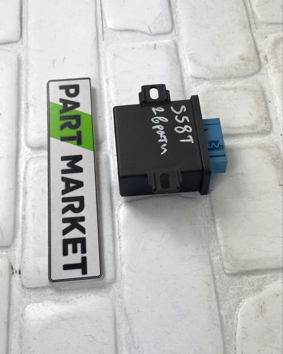 Модул фарове AUDI 8H0907357A 8H0907357