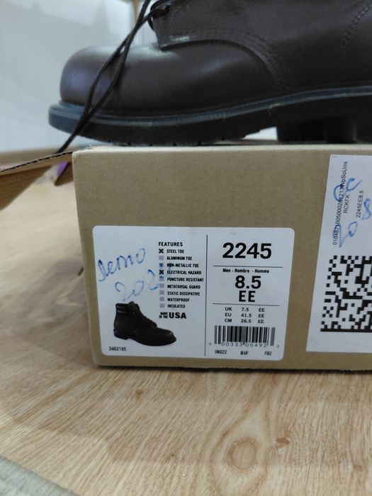 Обувь от компании RED WING SHOES