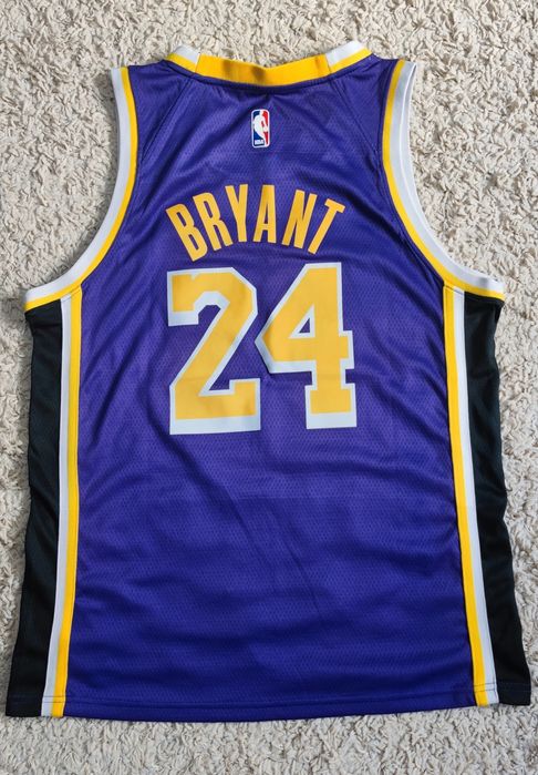 Maiou Lakers Kobe Bryant L