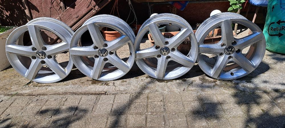 Vând jante al  vw 16  originale