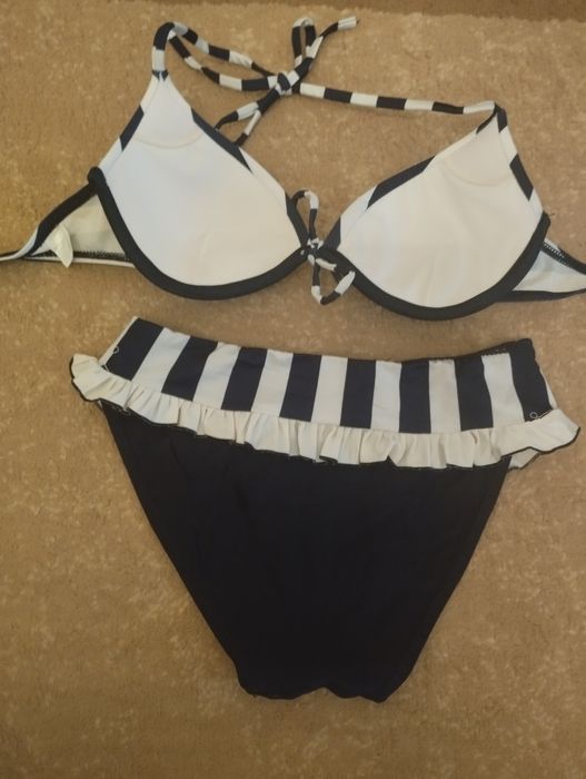 Купальники женские