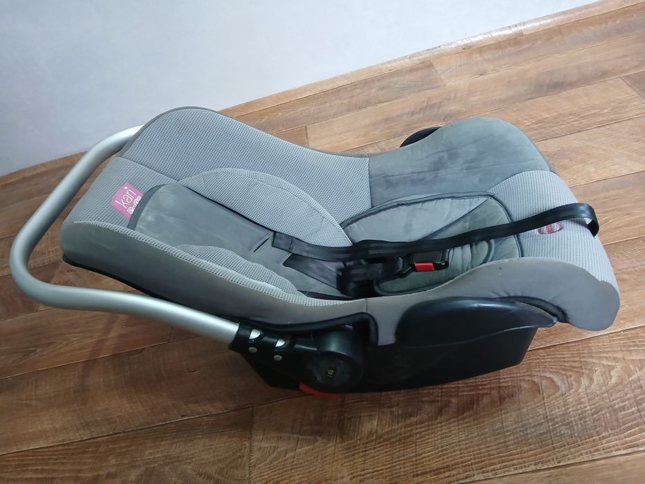 Продам детский кресло