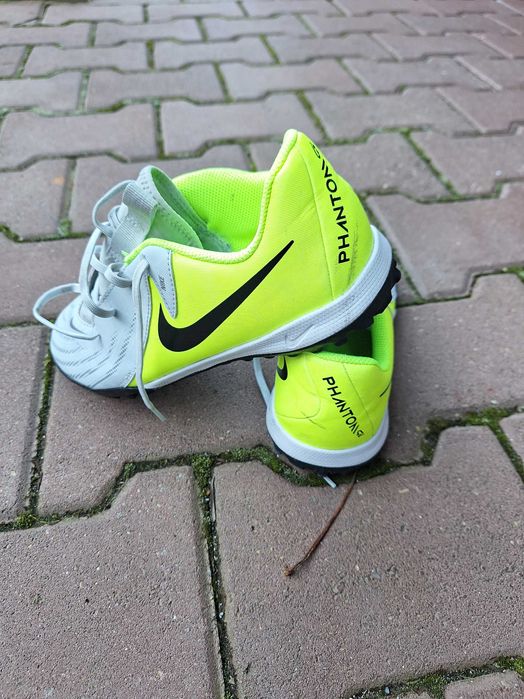 Стоножки Nike номер 38