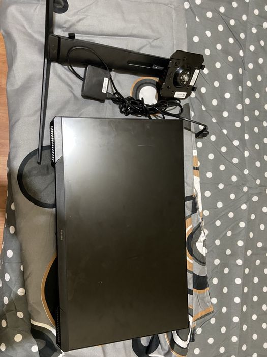 Monitor Samsung Odyssey G3 180hz (DEFECT)