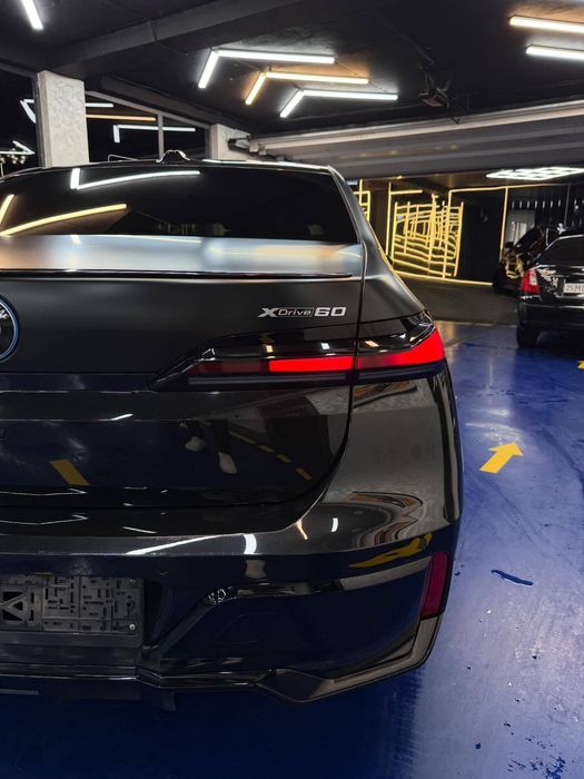 Bmw i7 Xdrive 60 limousine