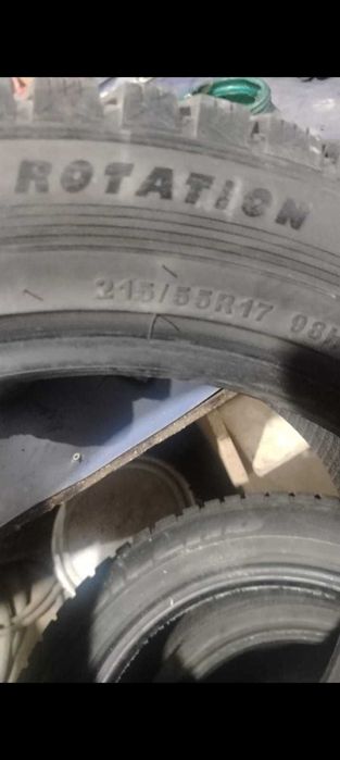 Продам Б/У  Автошины летние.  215,  55,  R17