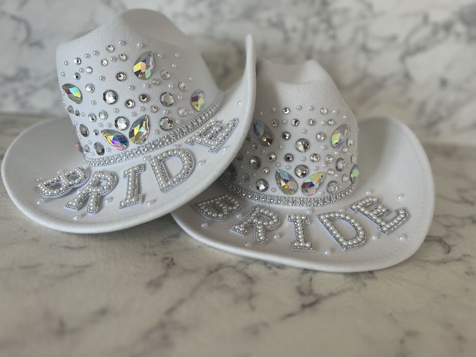 Моминско парти - шапка