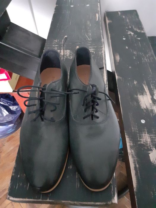 Pantofi bărbătești