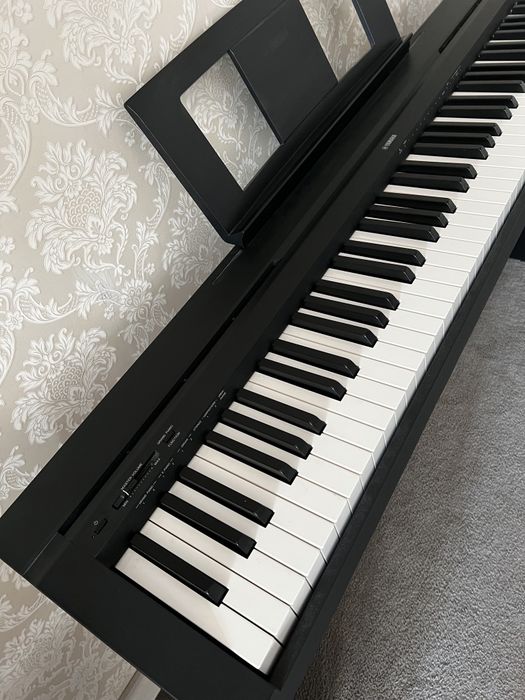 Электронное пианино Yamaha P45 (Чёрное)