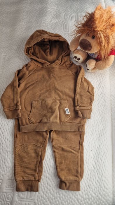 Trening 92 H&M stare f buna