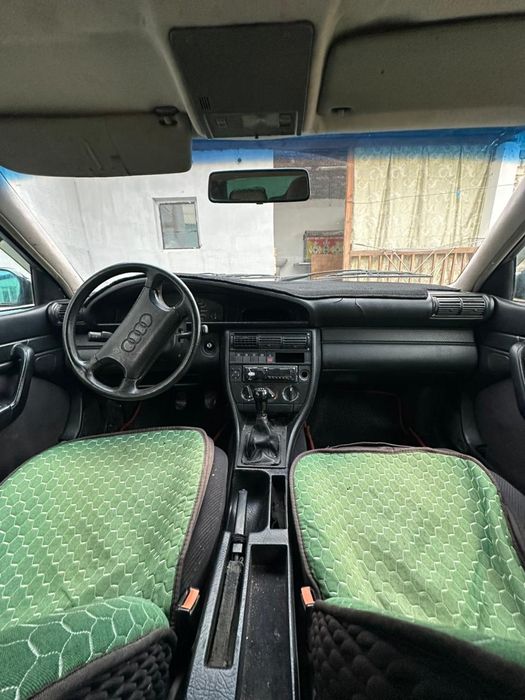 Ауди 100 сатылады