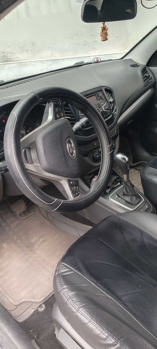 Продам машину мотор и коробка nissan