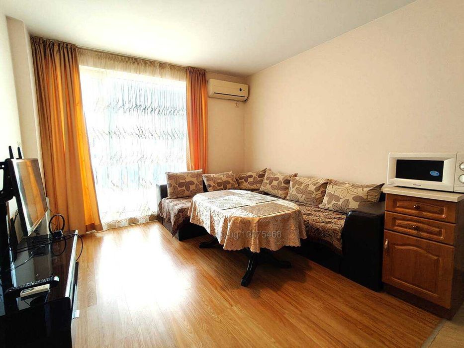 ТОП ЛОКАЦИЯ /Двустаен  до централния плаж с басейн в комплекс Мелия 1