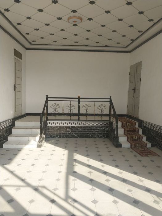 Навбахор свердлов ховли сотилади 500млн500