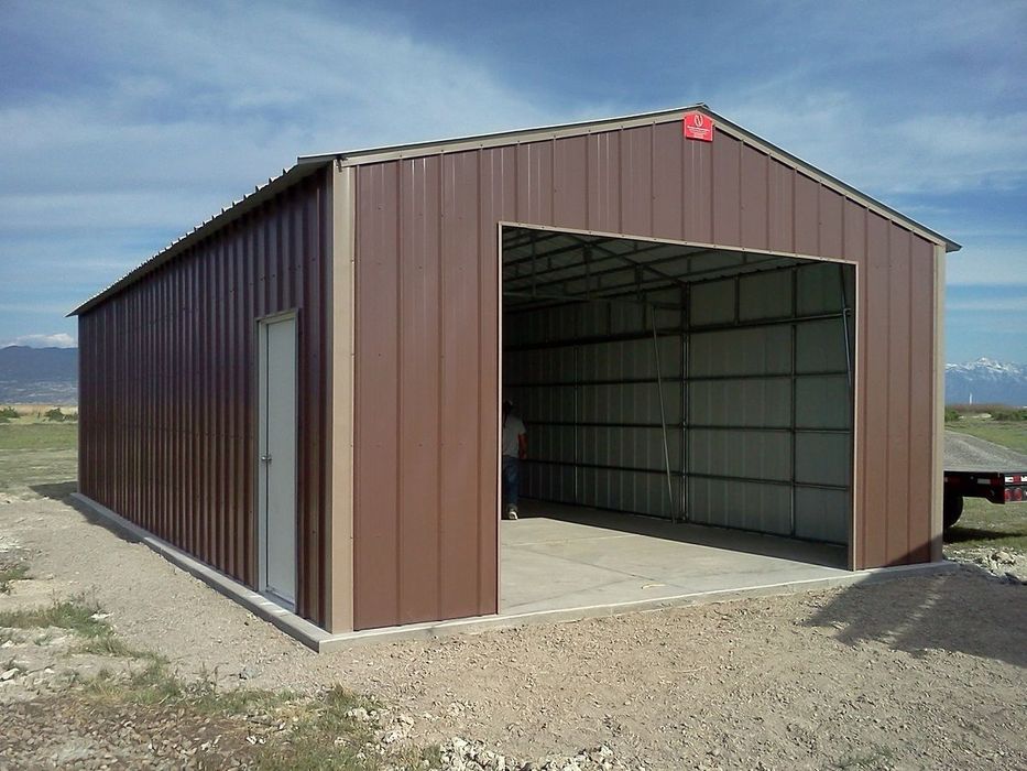 Vand garaje metalice auto