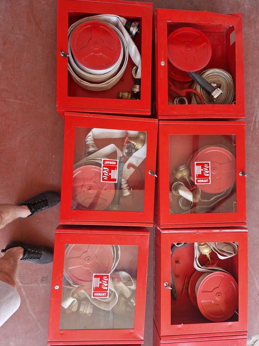 Cutie hidrant echipata