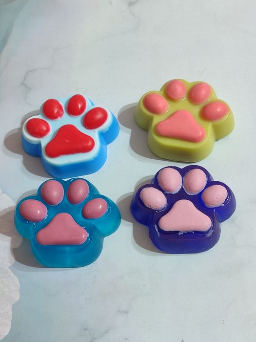 Букеты и сувениры из мыла.