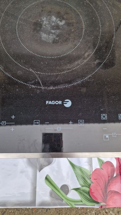 Продам варочную плиту