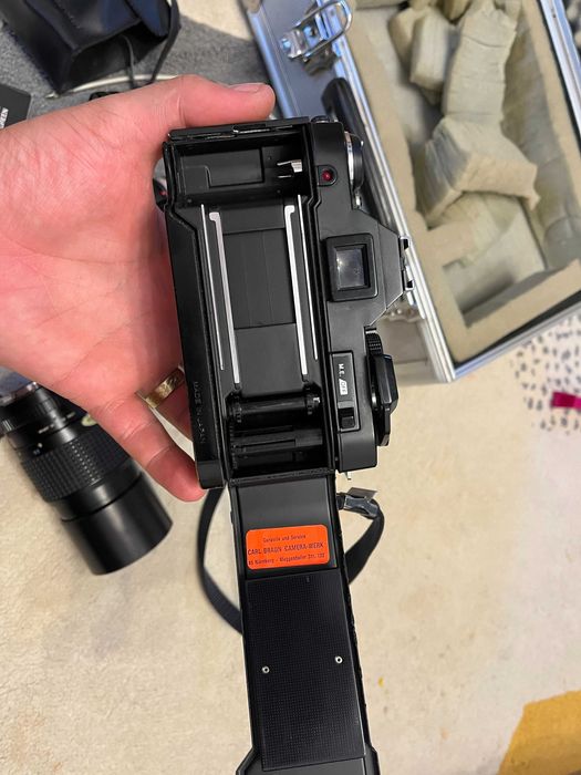 Trusa foto Konica Autoreflex T4 obiectiv adaptoare  diplomat transport