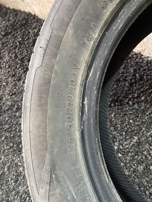 Продам шины 225/60/18