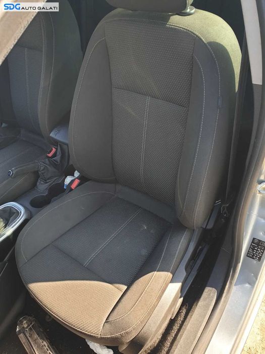 Interior Textil Fara Incalzire Scaune Fata Stanga Dreapta Bancheta Cu Spatar Opel Astra J Break Combi Caravan 2009 - 2015 [C3199] [C3200] [C3201]
