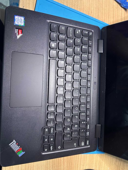 Laptop Lenovo Yoga 11e generatia 6