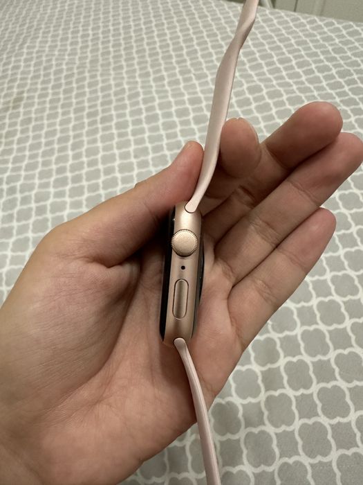 Apple watch se rose gold