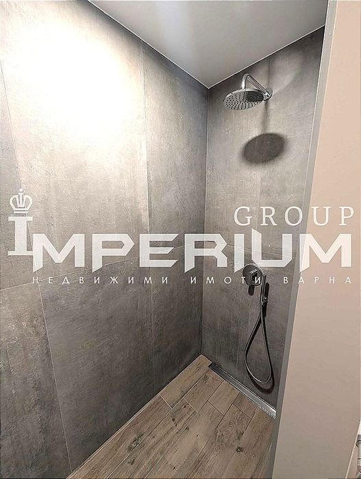 Дава се под наем Тристаен апартамент в Варна, Център - 75 кв.м за 1047.03 € - Снимка #7