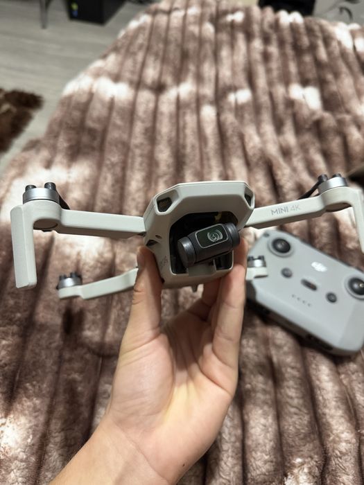 Vand drona DJI MINI 4k