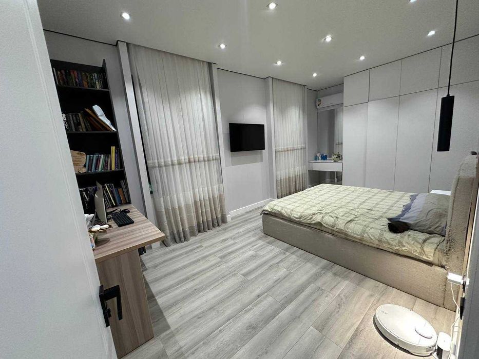 Продаётся 4х комн квартира на 6 этаже Ор-р Чевар  Бахт люкс