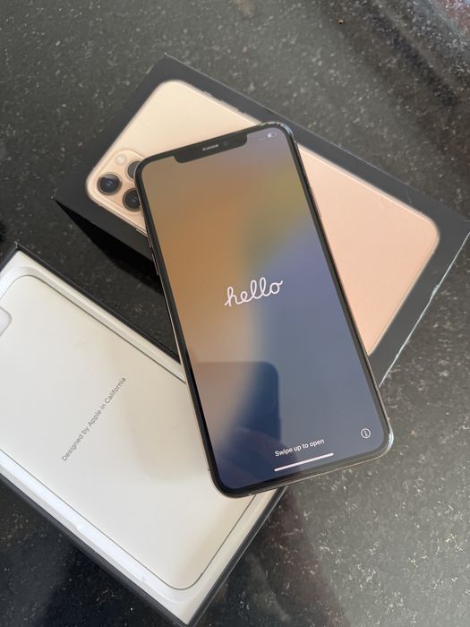 Iphone 11 pro max gold