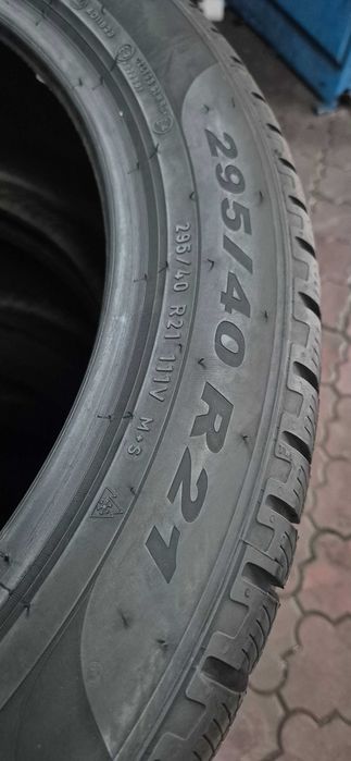 anvelope Pirelli 295/40/21 m&s iarna
