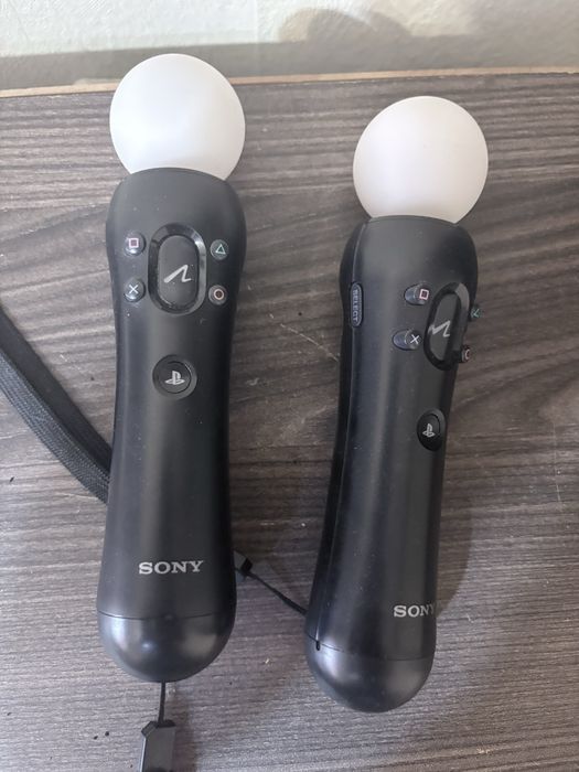 Playstation 4 pro(с игри) и VR с контролери