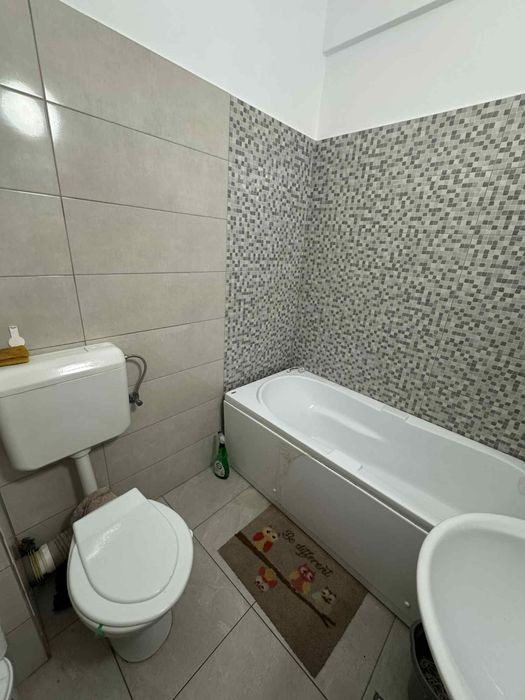 Direct proprietar !Se da in chirie apartament cu 3 camere in bradadiru