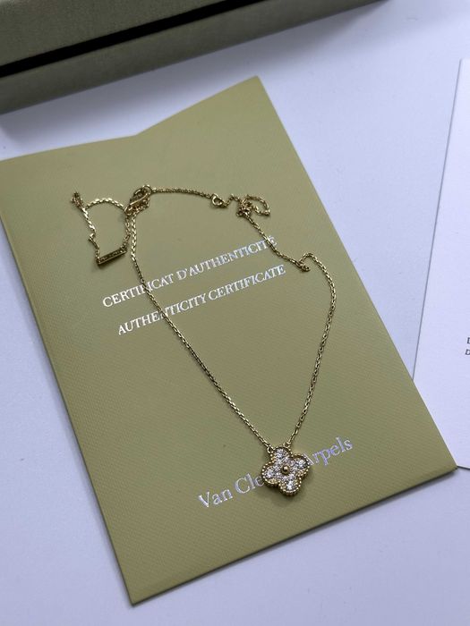 Colier Van Cleef & Arpels Gold 18K Diamond