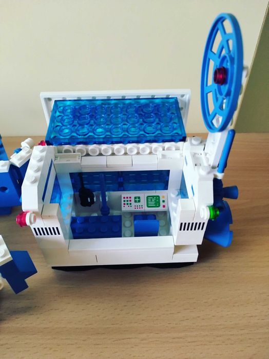 Lego Classic Space 6980 Galaxy Commander