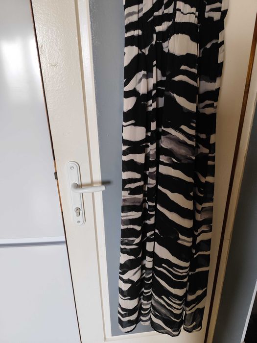 Черно-бяла рокля H§М