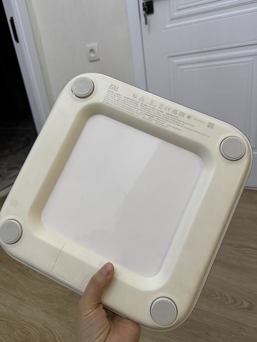 Xiomi tarozi tana vaznini o’lchash uchun