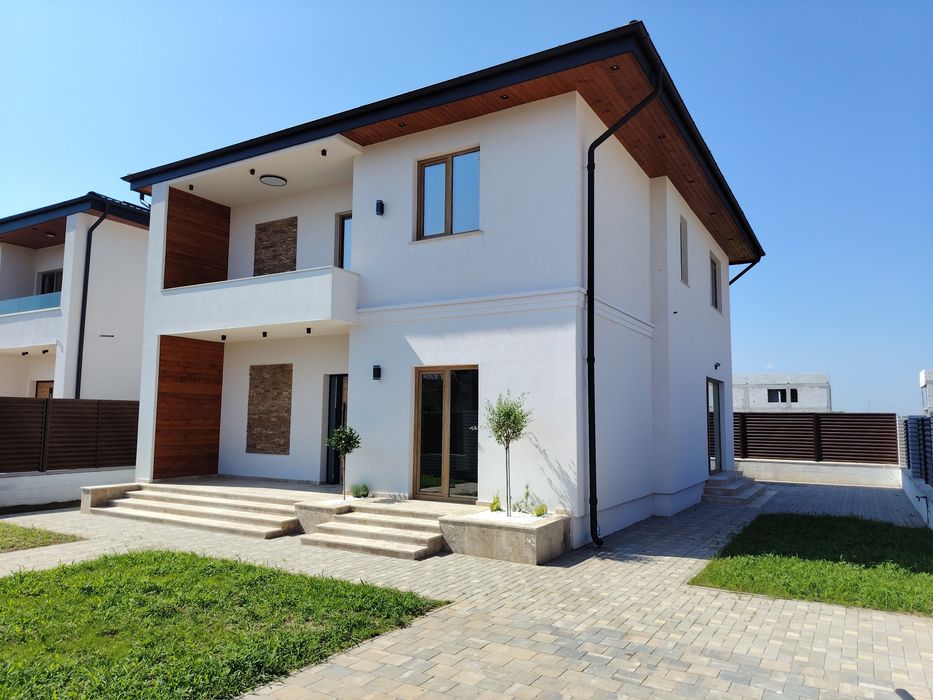 Vila Dobroiesti, 5 camere, 3 bai, Cartier Rezidențial, strada Asfaltata