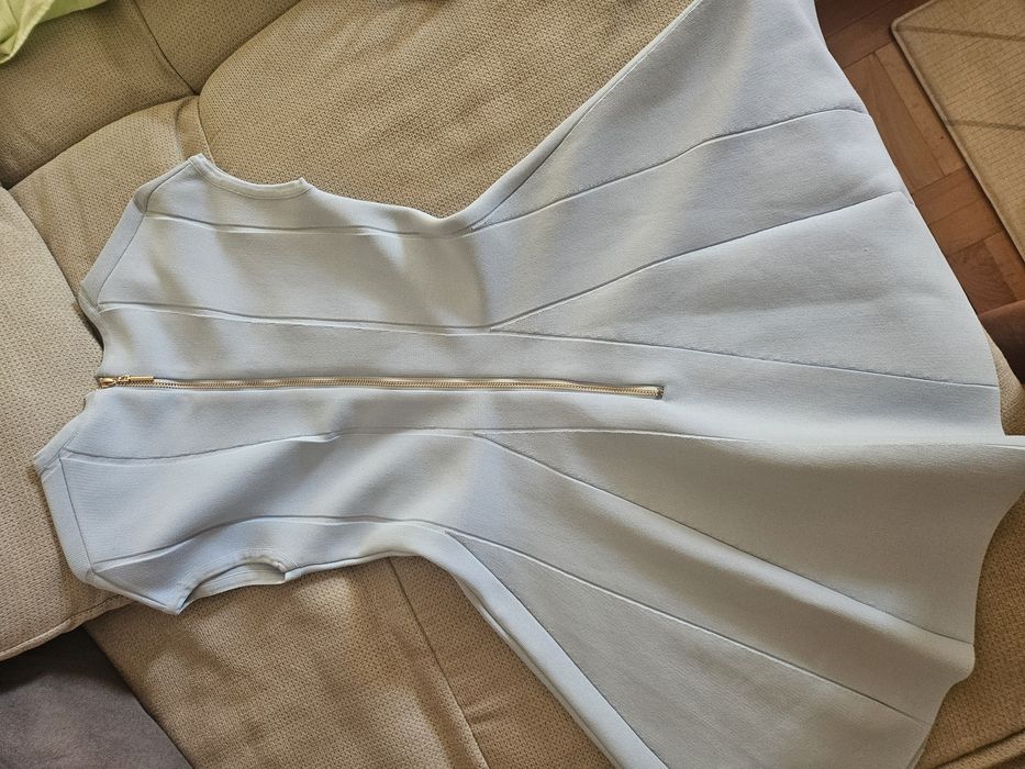 Страхотна рокля Balmain