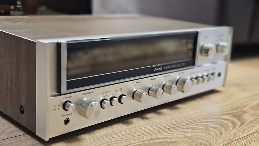 Receiver Sansui 771