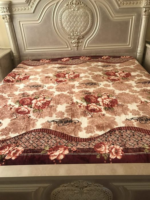 Одеяло сотилади. Иссикина. 2 кишилик.