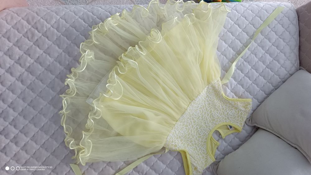 Продам нарядное платье