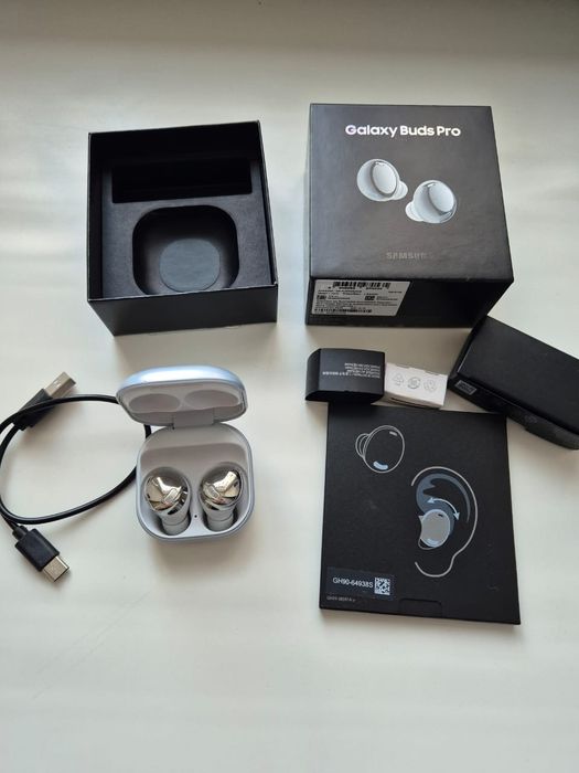 Наушники Samsung Galaxy Buds Pro