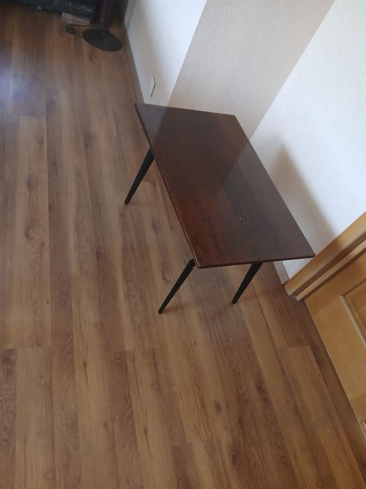 Журнальный столик