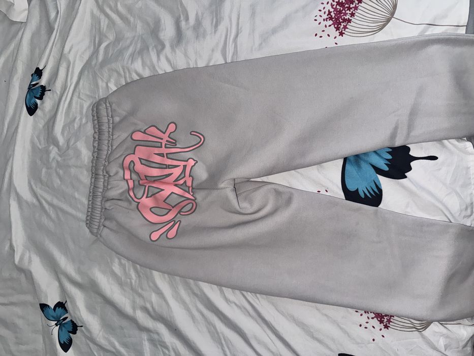 Pantaloni syna world