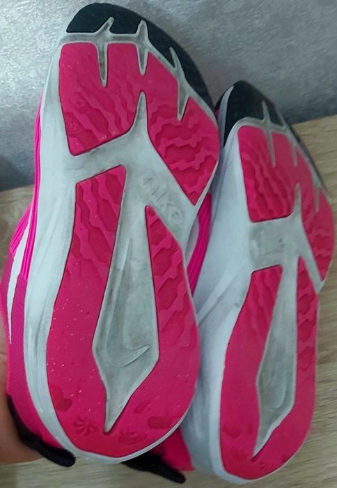 Nike оригинал 33 размер